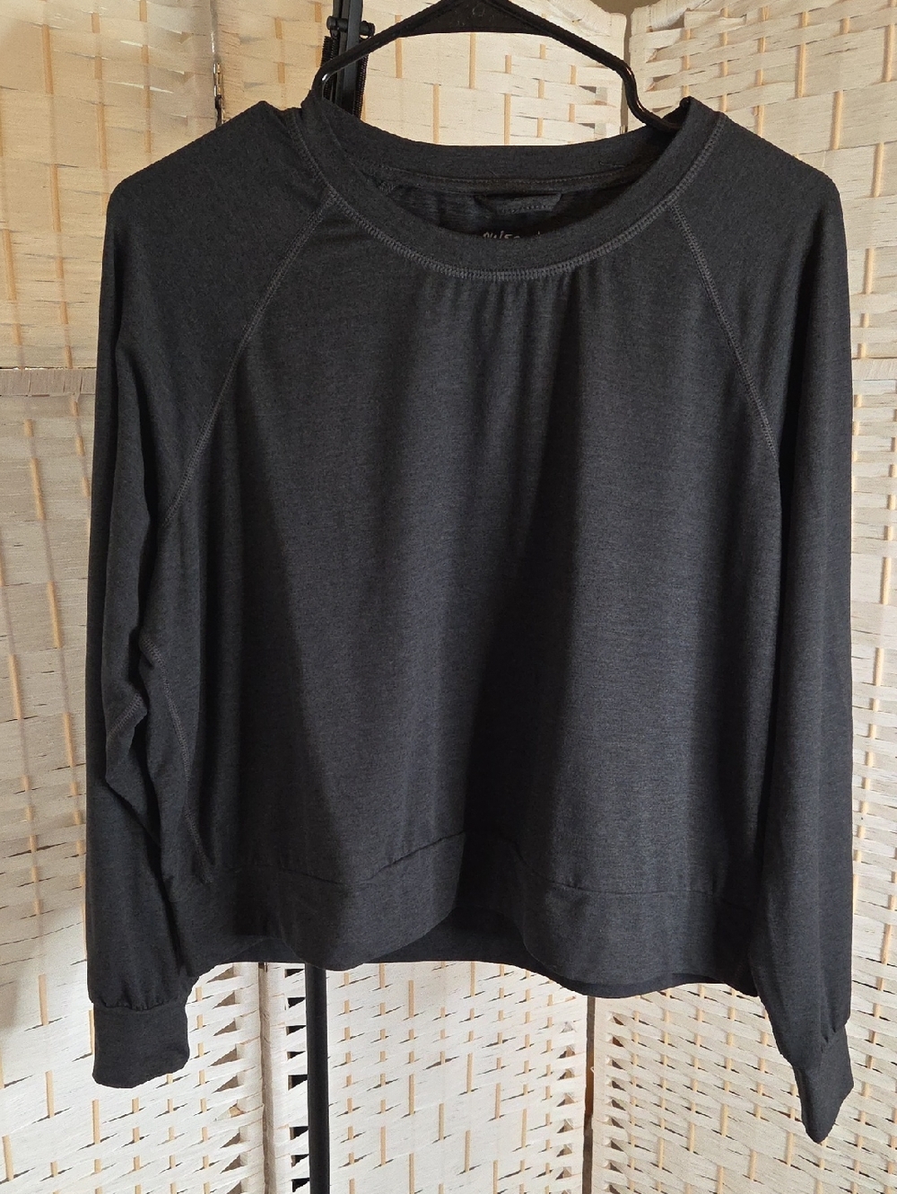Pulse Charcoal Gray Athletic Medium Long Sleeve Athleisure Top